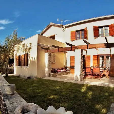 Drimoni Villa